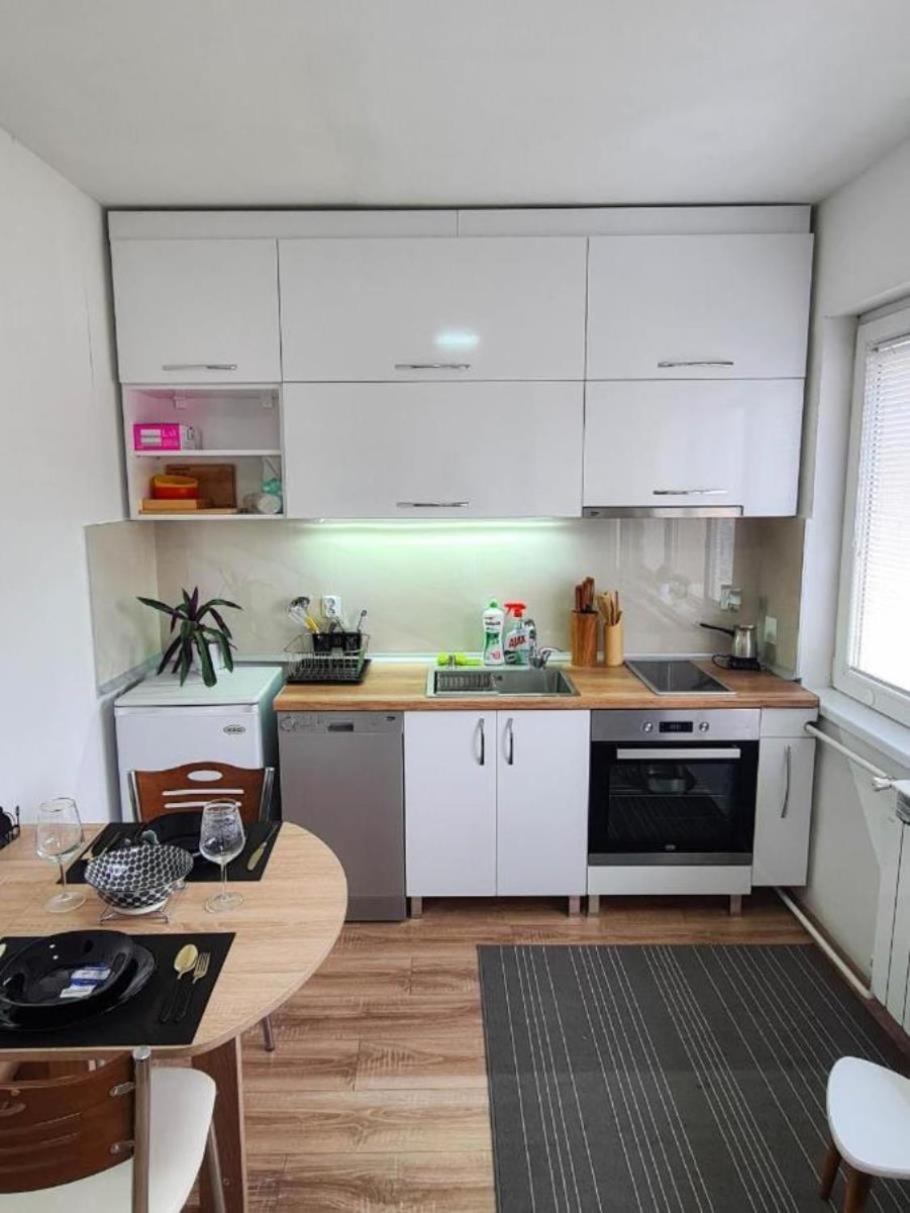 Rooftop Apartment At Mainsquare Скопье Экстерьер фото