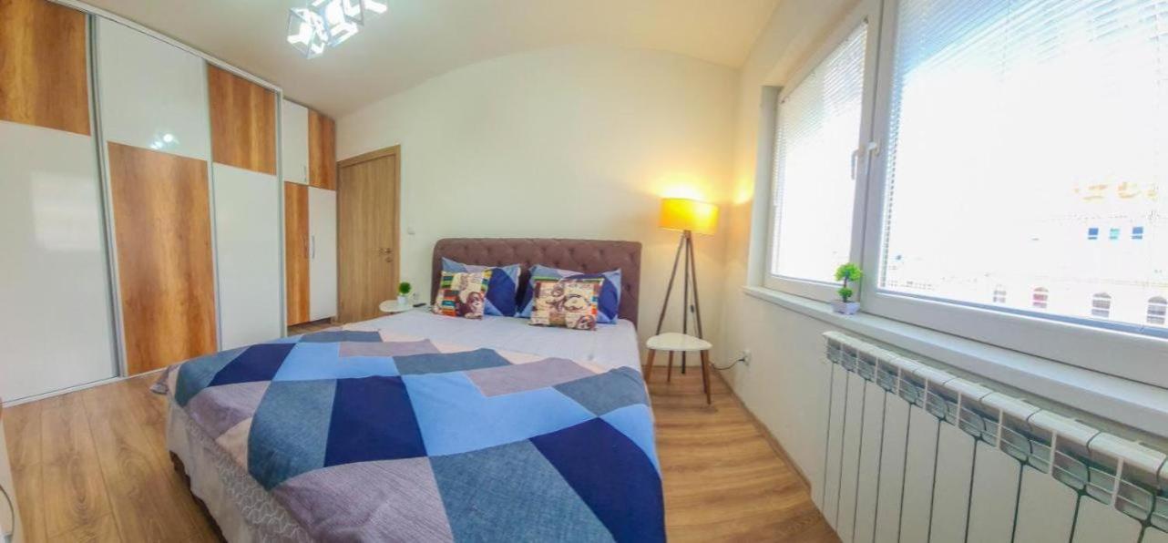 Rooftop Apartment At Mainsquare Скопье Экстерьер фото