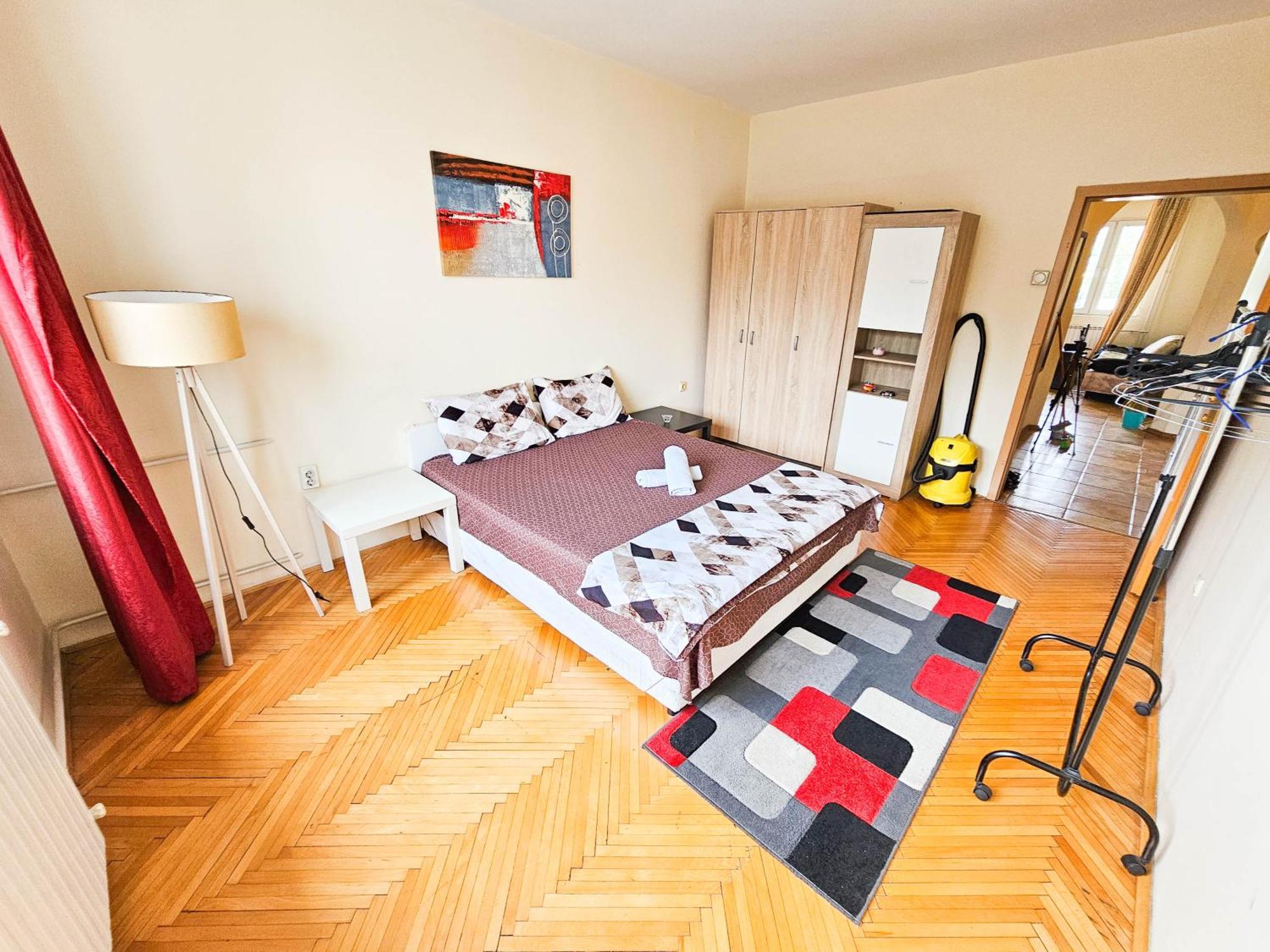 Rooftop Apartment At Mainsquare Скопье Экстерьер фото