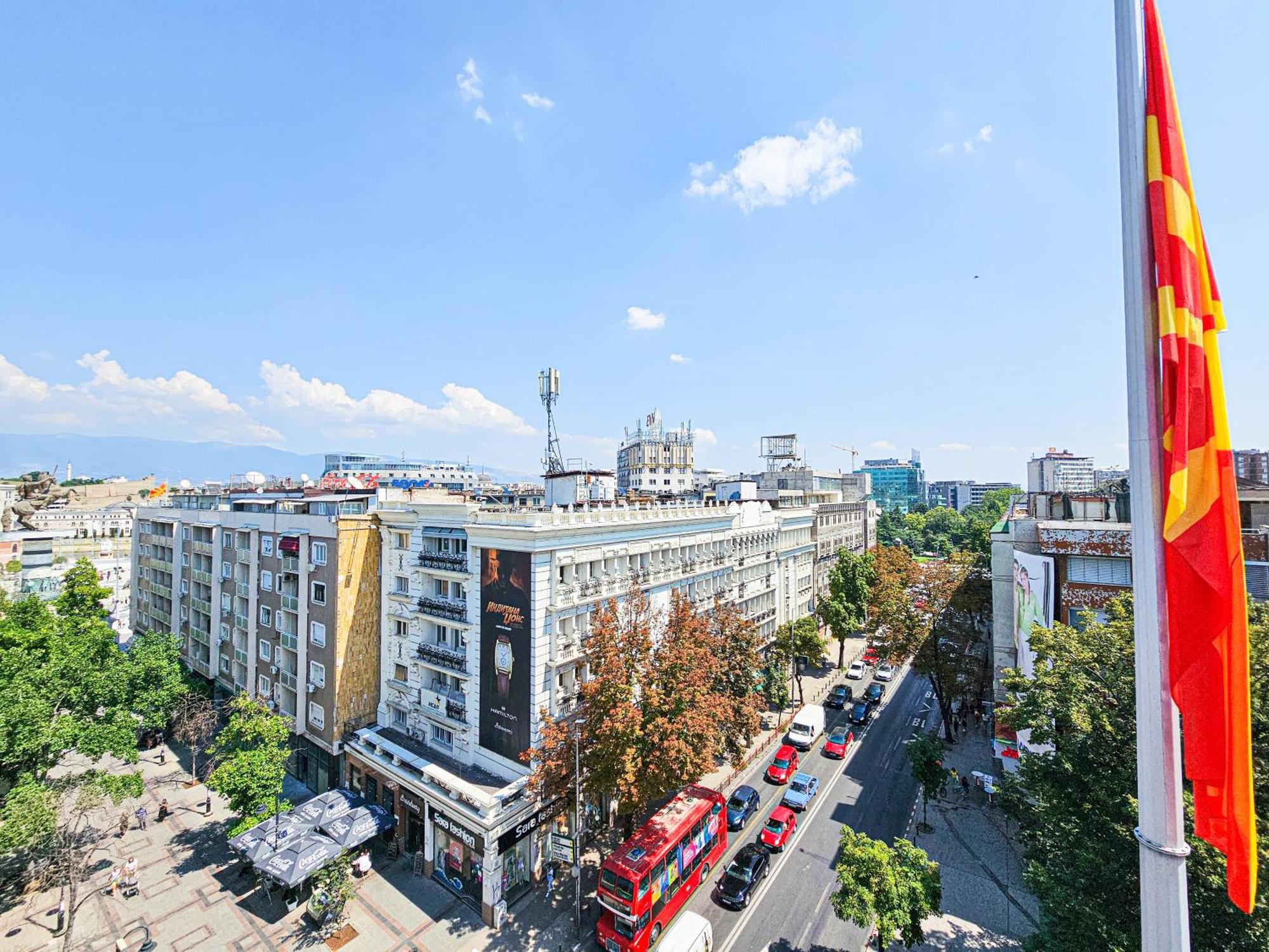 Rooftop Apartment At Mainsquare Скопье Экстерьер фото