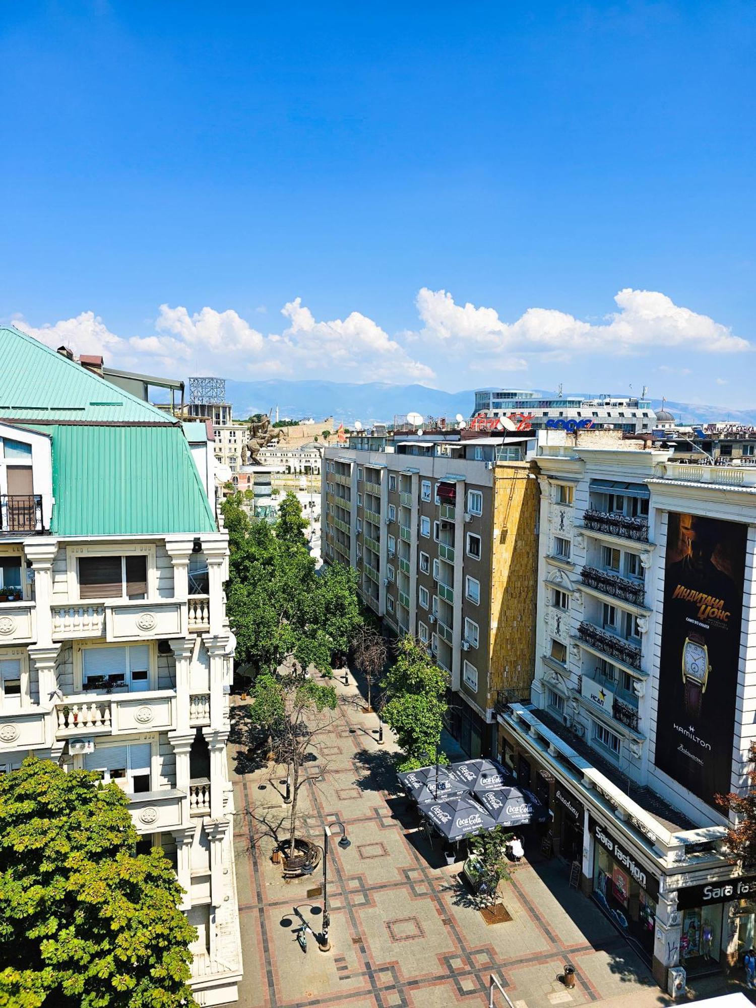 Rooftop Apartment At Mainsquare Скопье Экстерьер фото